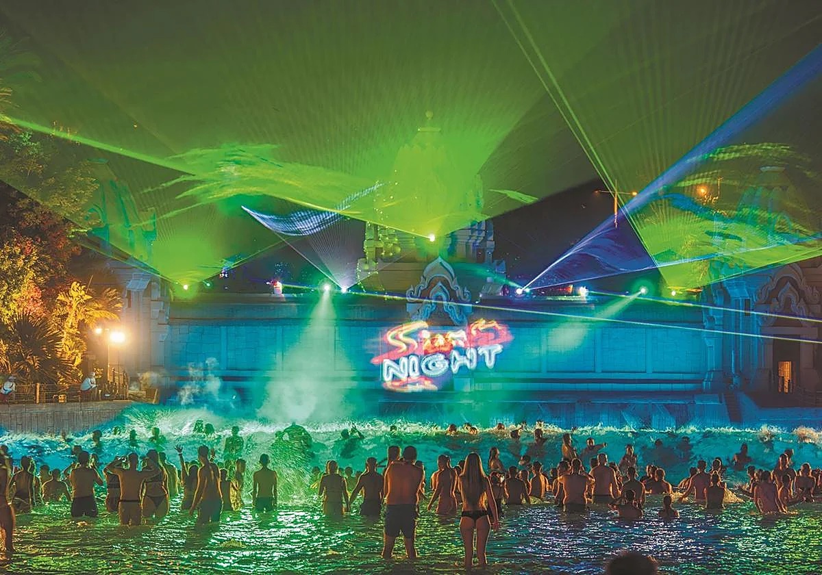 SIAM PARK NIGHT