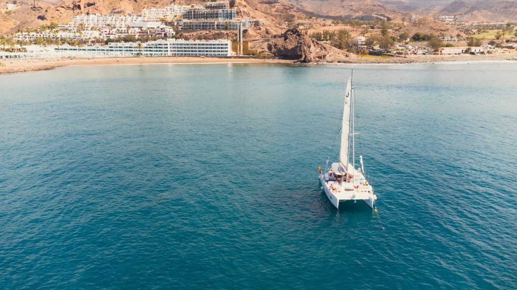 Catamarán Stingray: Excursión barco Gran Canaria